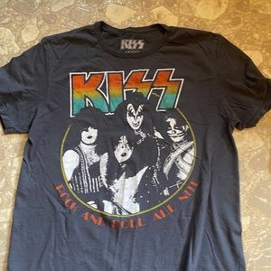 Kiss band tee size medium, gray